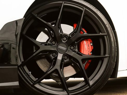 Used 2022 Chevrolet Corvette Stingray Preferred Cpe w/ Z51 Performance Package image 8