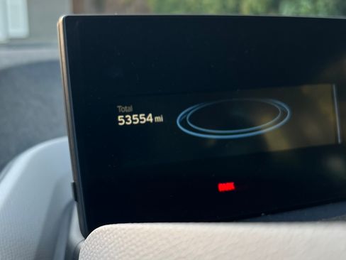 Used 2014 BMW i3 image 10