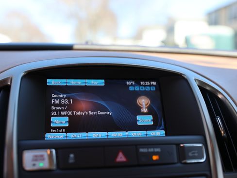 Used 2013 Buick Verano Premium image 12