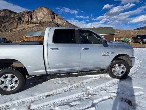 Used 2016 RAM 2500 Big Horn image 17