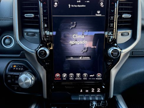 Used 2019 RAM 1500 Laramie AWD/4WD image 8