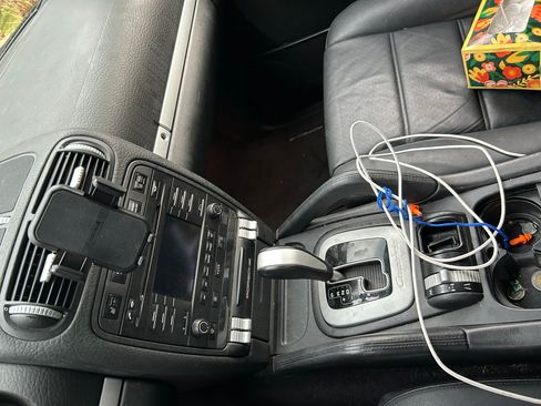 Used 2009 Porsche Cayenne image 18