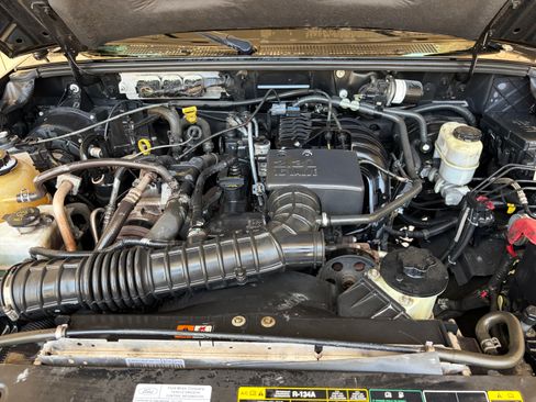 Used 2011 Ford Ranger XLT RWD image 9