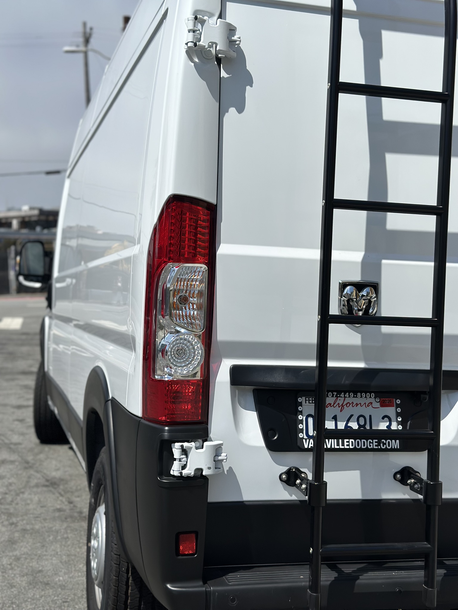 Used 2022 RAM ProMaster 2500 w/ Interior LED Lighting Group FWD image 13