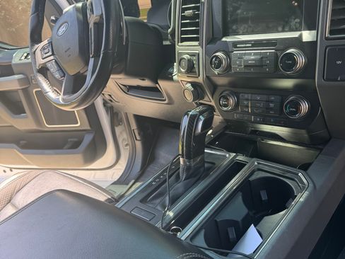 Used 2020 Ford F150 Raptor w/ Equipment Group 802A Luxury AWD/4WD image 8