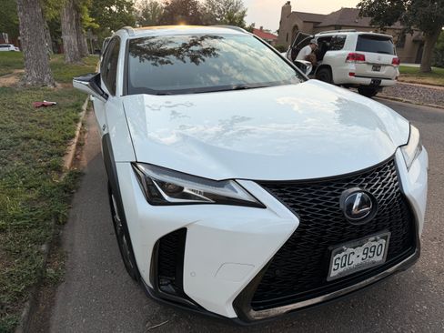 Used 2021 Lexus UX 250h F Sport w/ F Sport Premium Package AWD/4WD image 12