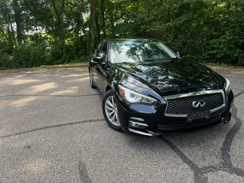 Used 2014 INFINITI Q50 Premium image 1