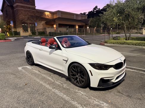 Used 2015 BMW M4 Convertible 2D image 5