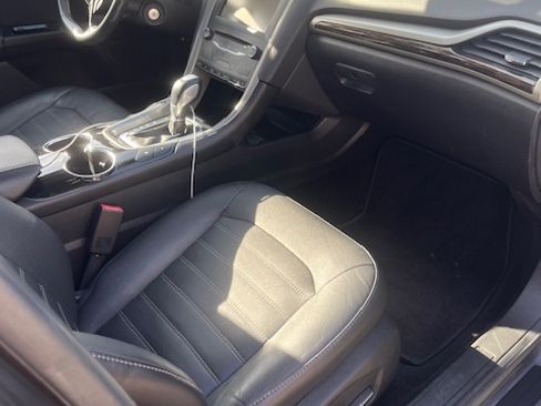 Used 2014 Ford Fusion Energi SE image 13