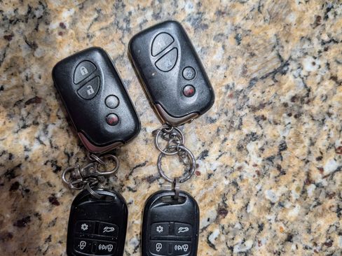 Used 2006 Lexus IS 250 image 25