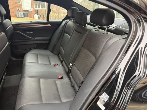 Used 2012 BMW 550i Sedan image 10