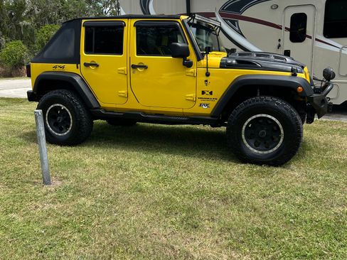 Used 2008 Jeep Wrangler Unlimited X image 4
