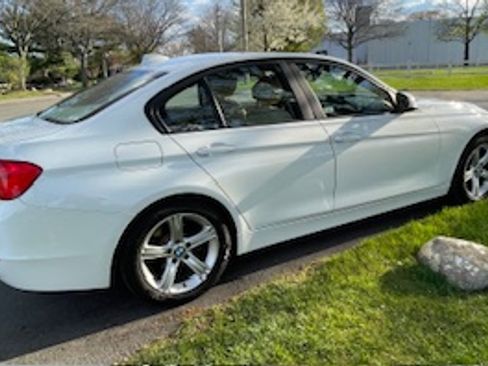 Used 2015 BMW 328i xDrive Sedan AWD/4WD image 4