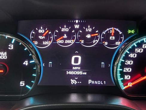 Used 2017 GMC Sierra 3500 Denali w/ Duramax Plus Package AWD/4WD image 5