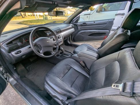 Used 2006 Chrysler Sebring Touring image 15
