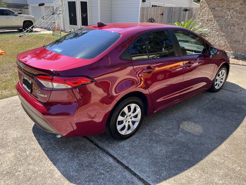 Used 2024 Toyota Corolla LE image 10