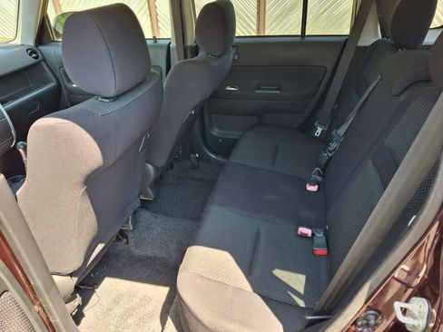Used 2005 Scion xB FWD image 12
