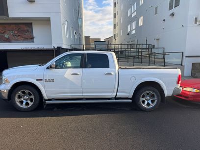 Used 2015 RAM 1500 Laramie w/ Convenience Group