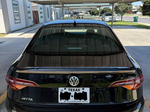 Used 2019 Volkswagen Jetta SEL image 5