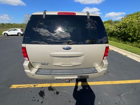 Used 2005 Ford Expedition Limited AWD/4WD image 9