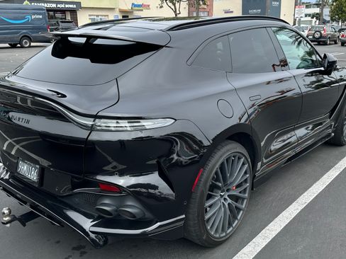 Used 2023 Aston Martin DBX 707 AWD/4WD image 4