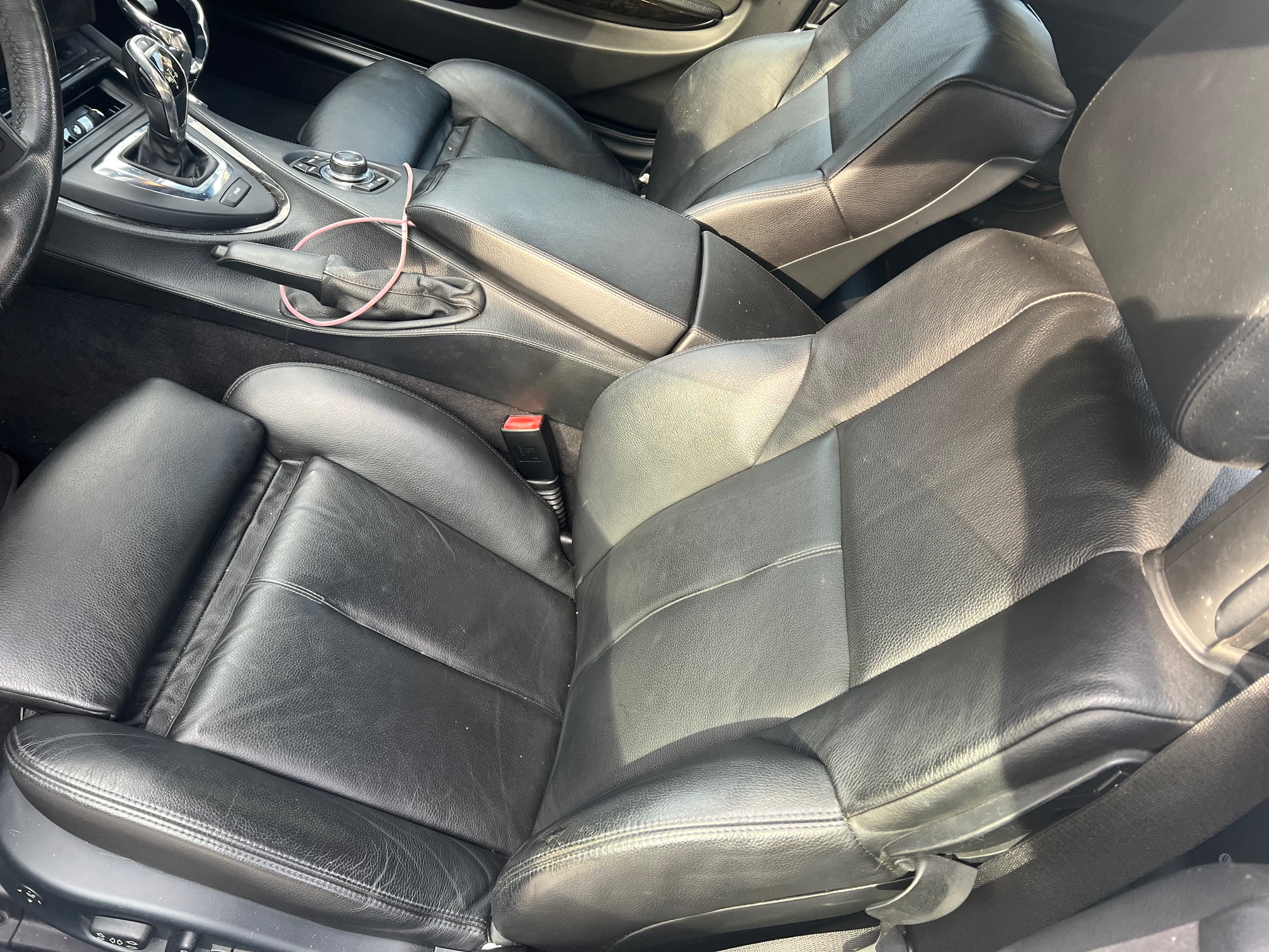 Used 2010 BMW 650i Convertible RWD image 6