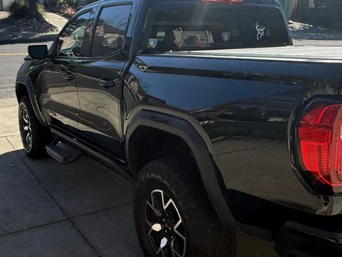 Used 2023 GMC Canyon AT4X image 11