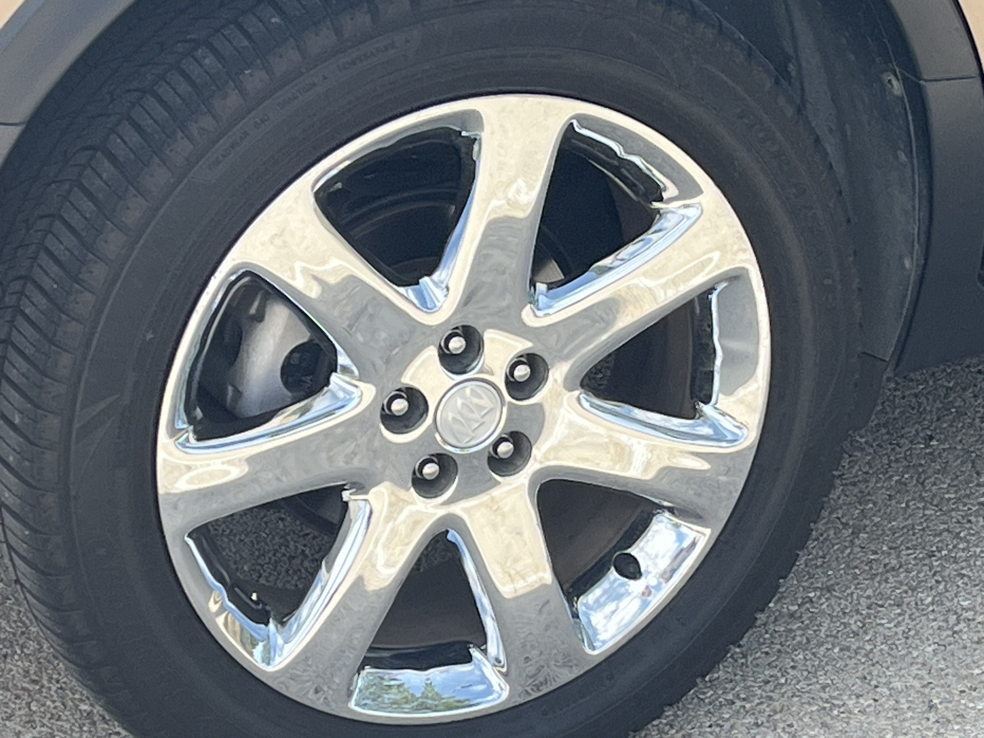 Used 2018 Buick Encore Sport Touring w/ Safety Package FWD image 13