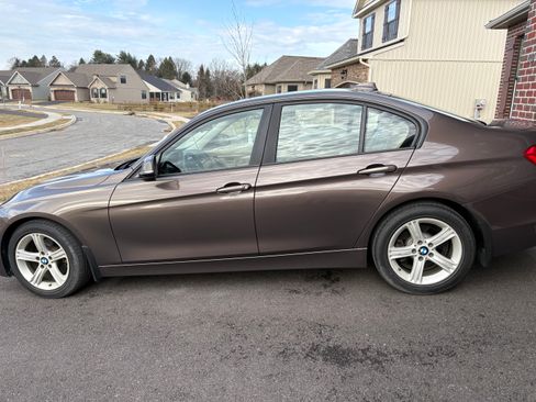 Used 2013 BMW 328i xDrive Sedan image 1