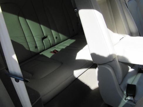 Used 2015 Audi Q7 3.0T Premium Plus image 20