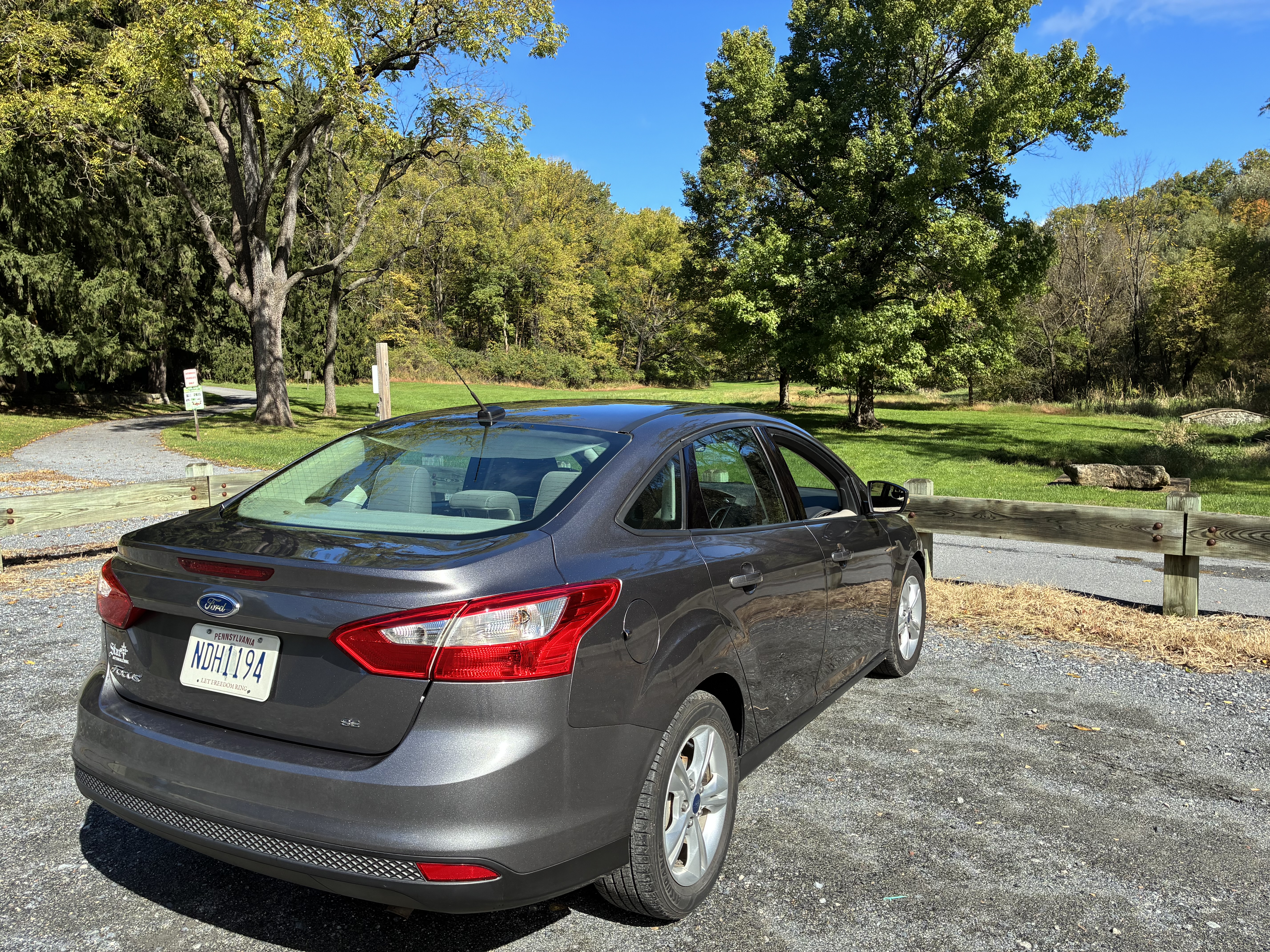 Used 2014 Ford Focus SE FWD image 5
