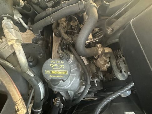 Used 2011 Ford Expedition XLT w/ 202A Rapid Spec Order Code image 14