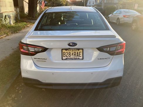 Used 2022 Subaru Legacy Limited image 8