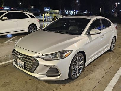 Used 2018 Hyundai Elantra Sport w/ Sport Premium Package 03
