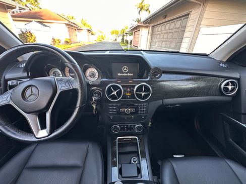 Used 2015 Mercedes-Benz GLK 350 4MATIC image 13