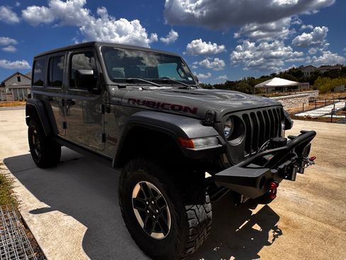 Used 2018 Jeep Wrangler Unlimited Rubicon AWD/4WD image 4