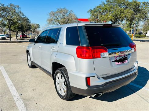 Used 2017 GMC Terrain SLE image 12