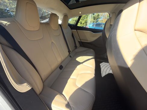 Used 2017 Tesla Model S 75D image 15