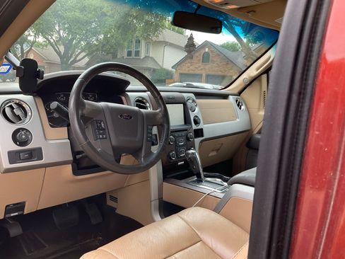 Used 2014 Ford F150 Lariat w/ Equipment Group 501A Mid AWD/4WD image 6