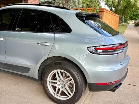 Used 2019 Porsche Macan image 24
