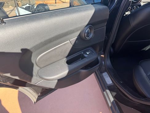 Used 2016 MINI Cooper Clubman image 15