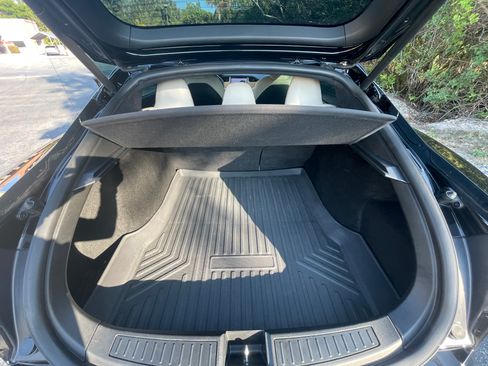 Used 2020 Tesla Model S Performance AWD/4WD image 18