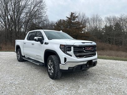 Used 2025 GMC Sierra 1500 SLT w/ SLT Premium Plus Package