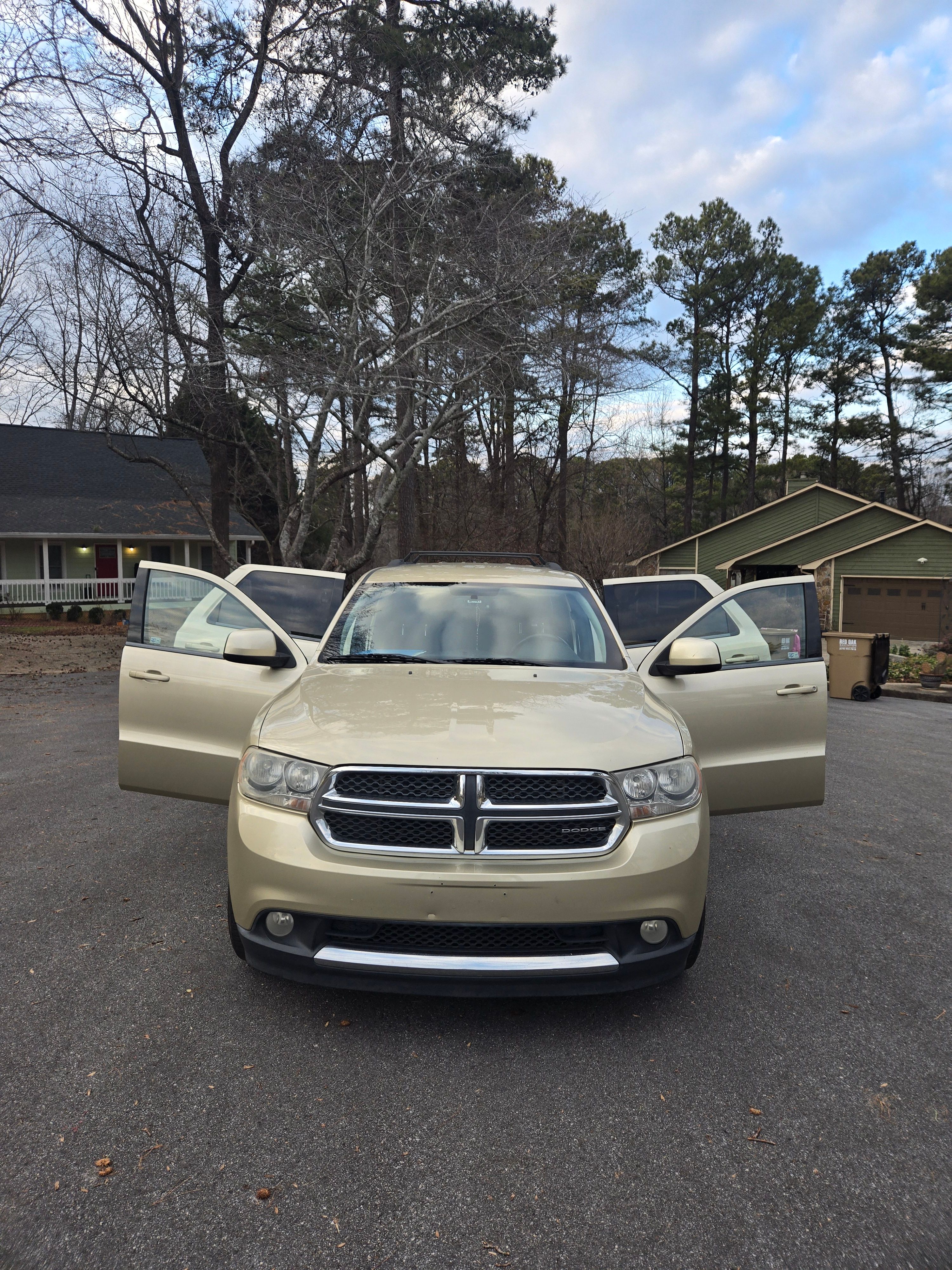 Used 2012 Dodge Durango SXT w/ Popular Equipment Group AWD/4WD image 1