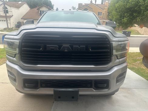 Used 2020 RAM 3500 Laramie image 4