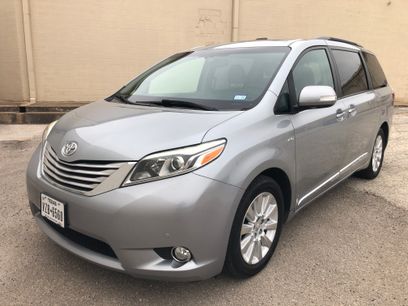 Used 2016 Toyota Sienna Limited Premium