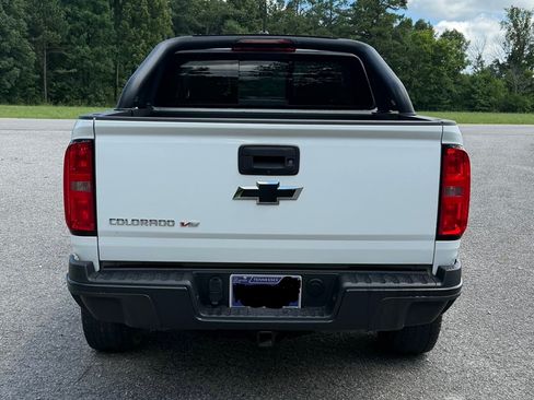 Used 2020 Chevrolet Colorado ZR2 w/ LPO, Power Package AWD/4WD image 4