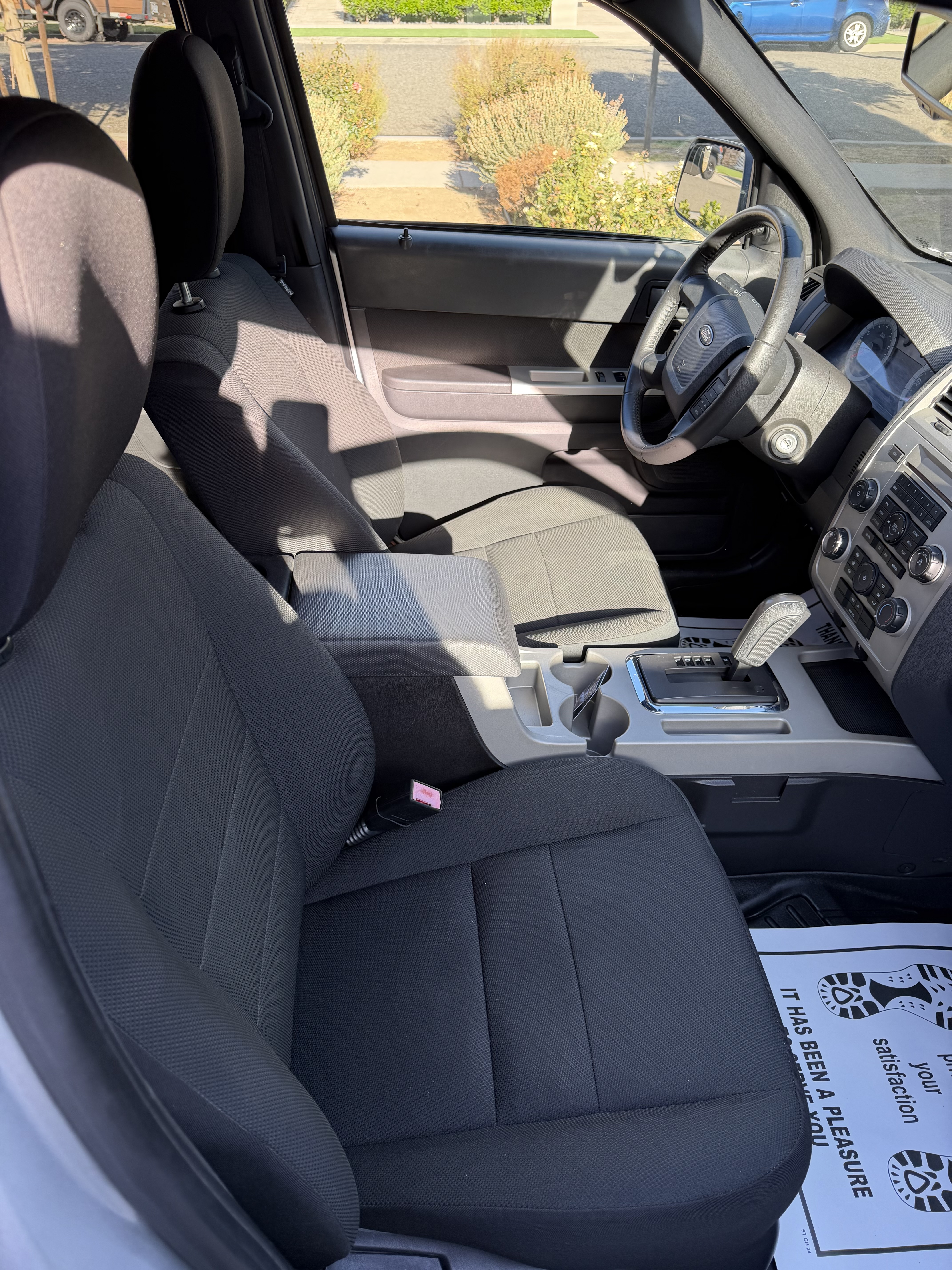 Used 2010 Ford Escape XLT FWD image 20