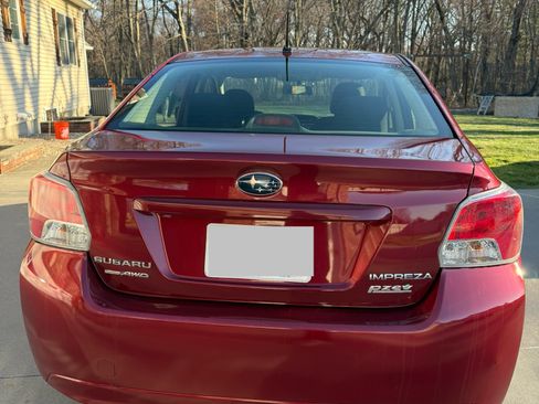 Used 2014 Subaru Impreza 2.0i image 6