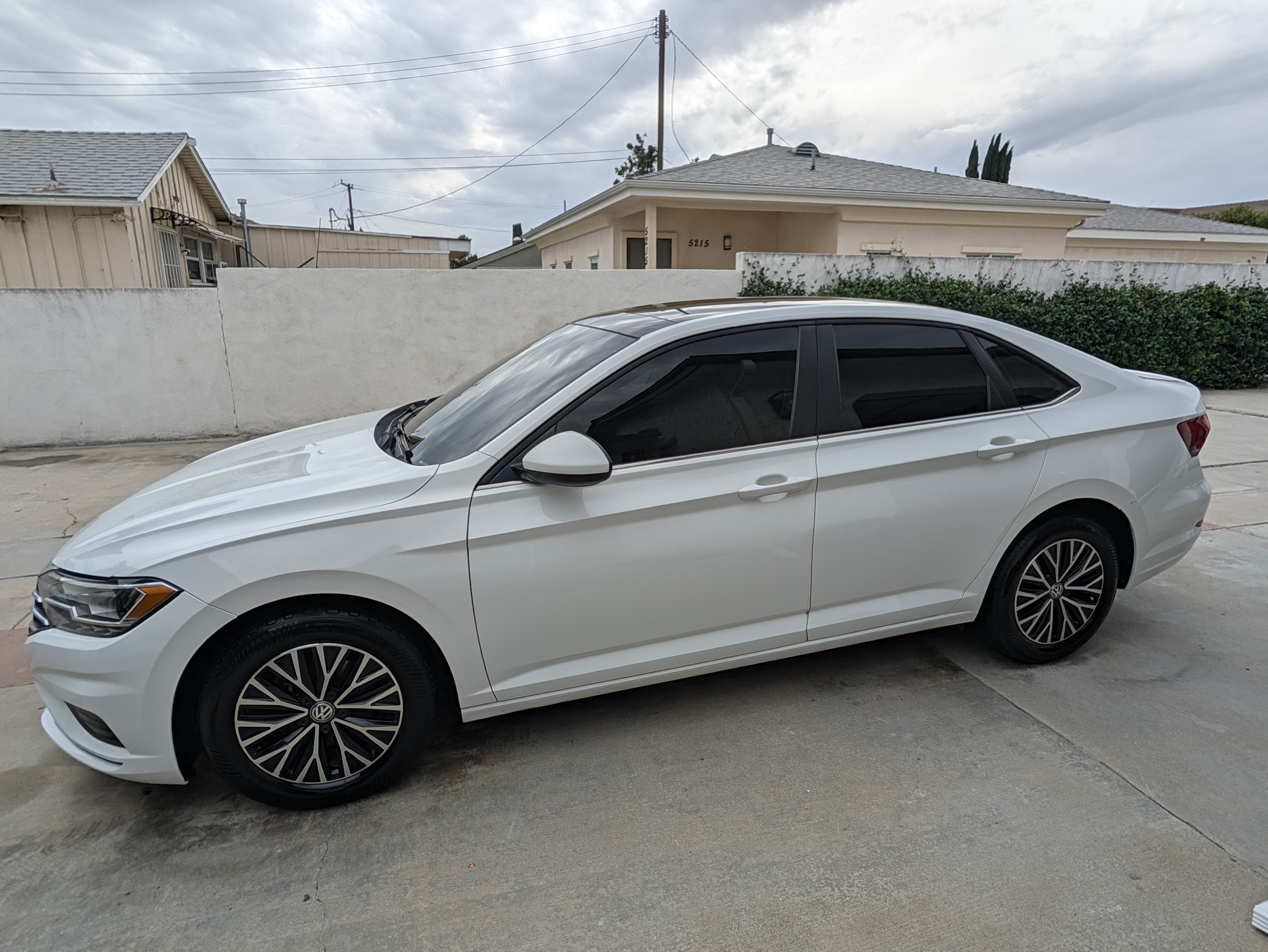 Used 2019 Volkswagen Jetta SE FWD image 12